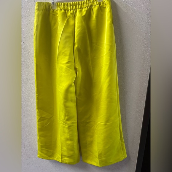 STYLEWE Yellow Pleated Ankle Jumpsuit - Picture 2 of 2
